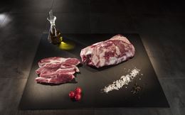 圖片 伊比利黑豬肩胛肉(同市售台灣梅花部位)