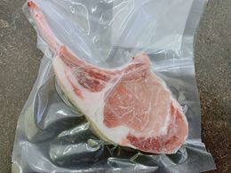 圖片 西班牙伊比利豬法式帶骨里脊豬排